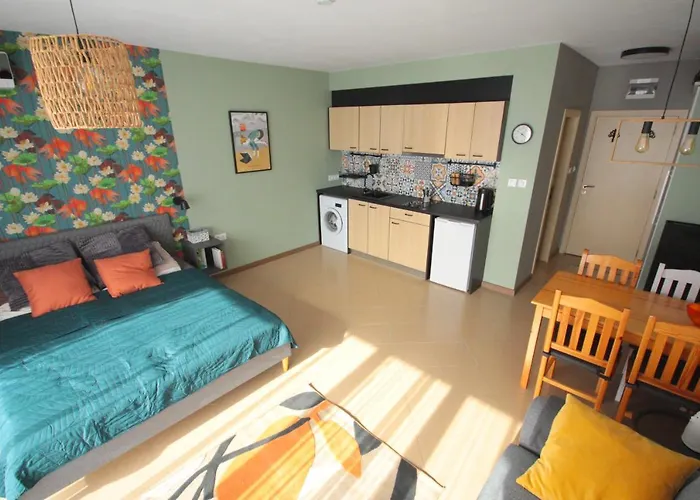 Daisy Grand Kamelia Apartament *