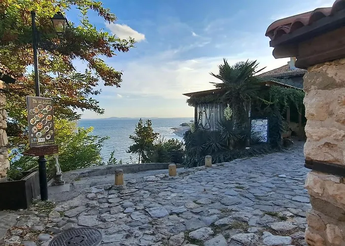 Daisy Grand Kamelia Apartament *