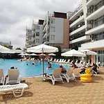 Daisy Grand Kamelia Apartment Sunny Beach