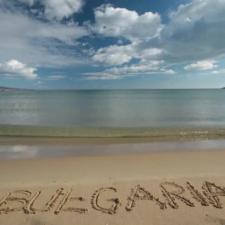 Daisy Grand Kamelia Апартамент Слънчев бряг