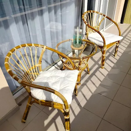 Daisy Grand Kamelia Апартамент