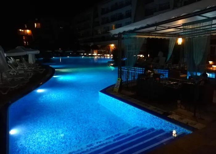 Daisy Grand Kamelia Sunny Beach